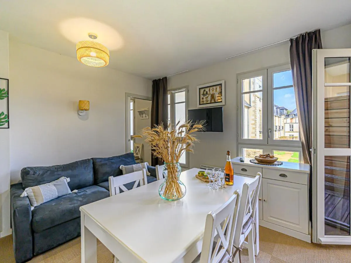 Apartment Le Chateau De Kergonano-7 By Interhome Baden