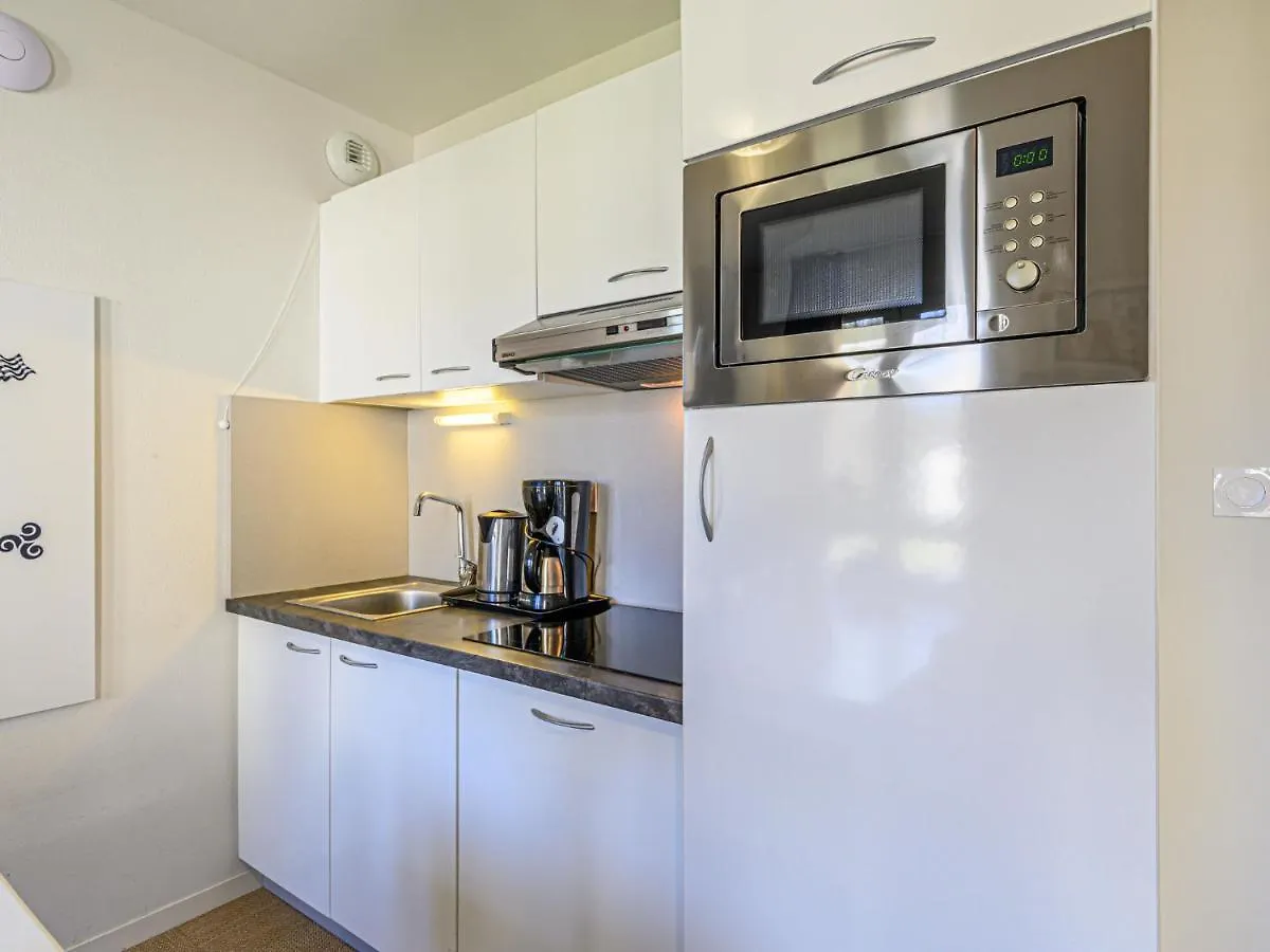 Apartment Le Chateau De Kergonano-7 By Interhome Baden